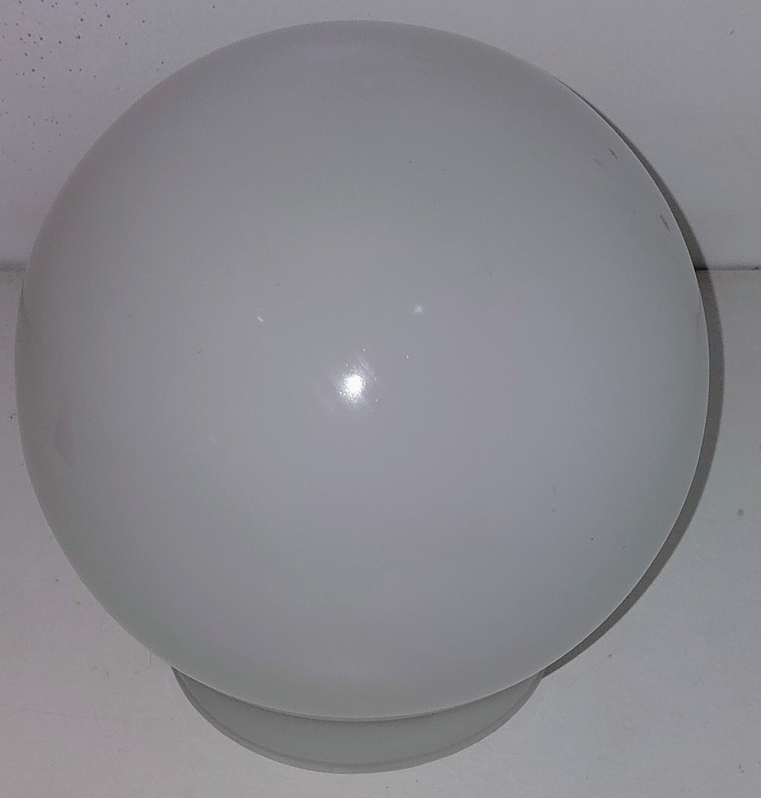 Cúpula/difusor leitoso